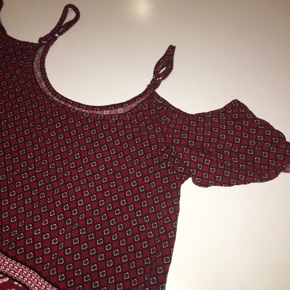 Abercrombie and Fitch Could Shoulder Top XS - Picture 6 of 7